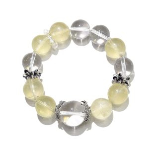 Natural citrine paired with white crystal is a trendy combination