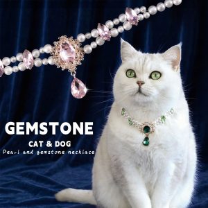 Pet crystal pearl necklace