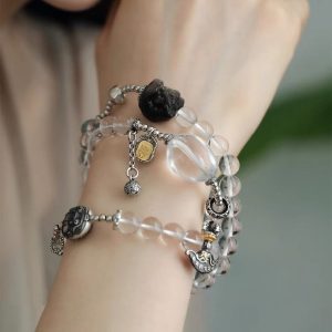 White crystal lion awakening jade color chalcedony Zaki diamond axe bracelet